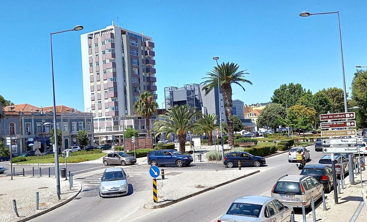 Luisa'S Loft Daire Setúbal Dış mekan fotoğraf